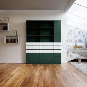Aktenregal Waldgrün - Büroregal: Schubladen in Weiß & Türen in Waldgrün - Hochwertige Materialien - 190 x 233 x 34 cm, konfigurierbar