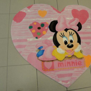 Disney Kinderteppich B11 Minnie 120 x 100 cm Herzformat Handgetufted