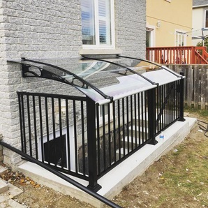 3 m B x 1,5 m T Vordach