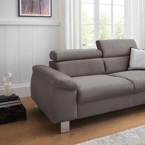 3-Sitzer COTTA Komaris Sofas Gr. B/T: 193 cm x 104 cm, Microfaser PRIMABELLE, mit Kopfteilverstellung, grau (darkgrey) 3-Sitzer Sofas inklusive Kopfteilverstellung, moderner chromfarbener Fuß
