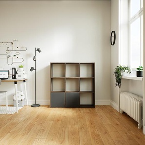 Aktenregal Weiß - Flexibles Büroregal: Türen in Graphitgrau - Hochwertige Materialien - 118 x 118 x 34 cm, konfigurierbar
