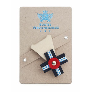 Anstecker Buntes Verdienstkreuz vonbox natur/dunkelgrau mehrfarbig, Designer Ilja Oelschlägel, 7.5x5.5x0.8 cm