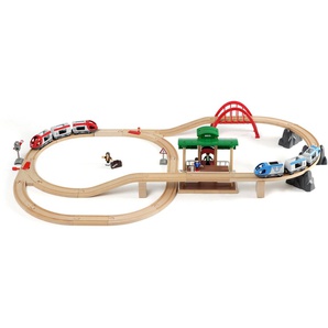 BRIO® Spielzeug-Eisenbahn BRIO® WORLD, Großes Bahn Reisezug Set, (Set), Made in Europe, FSC®- schützt Wald - weltweit