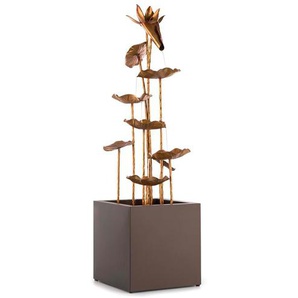 Brunnen aus Metall
