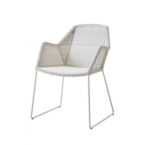 Cane Line Kufen Sessel Breeze in weiss-grau Stahlrohrgestell beschichtet mit Polyrattan
