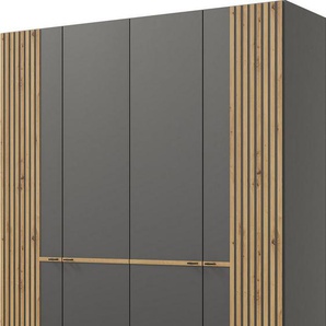 Musterring Drehtürenschrank Isabelle Lamellen in Eiche, Griffe in schwarz, verschiedene Größen und Farben