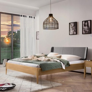 Hasena Massivholzbett, Kopfteil gepolstert Varese, Farbe: Eiche bright, geölt, Bezugsfarbe: Kul smoke, verschiedene Größen