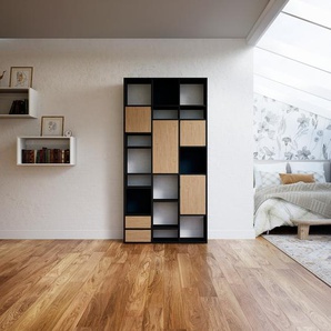Hochschrank Eiche - Moderner Schrank: Schubladen in Eiche & Türen in Eiche - Hochwertige Materialien - 118 x 233 x 34 cm, konfigurierbar