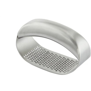 Justinus Knoblauchwiege LifeStyle - silber - Edelstahl,Kunststoff - 6 cm - 7 cm | Möbel Kraft
