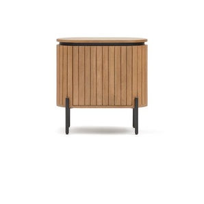 Kave Home - Licia Nachttisch 1 Tür aus massivem Mangoholz und schwarz lackiertem Metall 55 x 55 cm