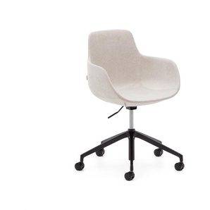 Kave Home - Tissiana Schreibtischstuhl in Beige und Aluminium mit mattschwarzer Oberfläche