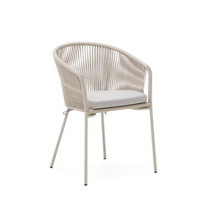 Kave Home - Yanet Stuhl aus synthetischem Seil in Ecru und Beine aus verzinktem Stahl