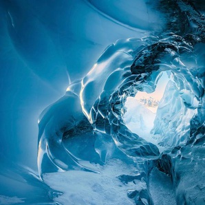 KOMAR Vliestapete The Eye of the Glacier Tapeten 450x280 cm (Breite x Höhe), Wohnzimmer, Schlafzimmer Gr. B/L: 450 m x 280 m, Rollen: 1 St., blau Vliestapeten