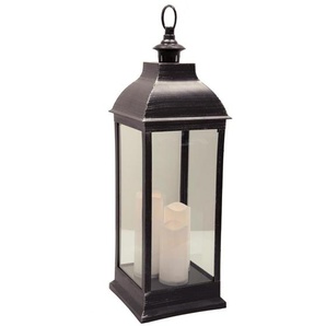 LED-Laterne aus Metall