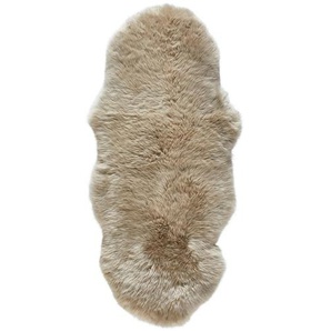 Linea Natura Schaffell Albany, Braun, Fell, Tier, Tierform, 65x145 cm, Reach, AZO-frei, Textiles Vertrauen - Oeko-Tex®, Bsci, für Fußbodenheizung