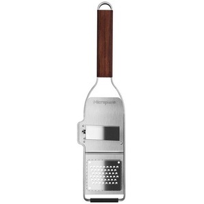 Microplane Reibe Master, Walnuss, Holz, Metall, Kunststoff, Nussbaum, 34.5x10x4 cm, Kochen, Küchenhelfer, Küchenreiben