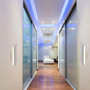 näve Wandleuchte Dubai, LED fest integriert, Warmweiß, aus Aluminium und Kunststoff in Silber und Weiß 32 cm lang, LED integ.