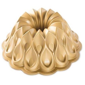 Nordic Ware Brter Crown Bundt Pan