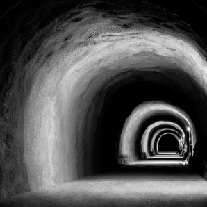 Papermoon Fototapete Tunnel Schwarz & Weiß