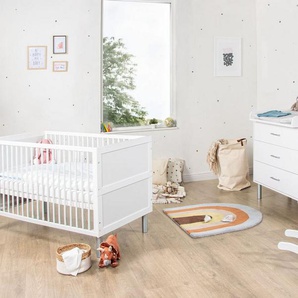 Pinolino® Babymöbel-Set Jarle breit, (Spar-Set, 2-St., Gitterbett, Wickelkommode), zum Juniorzimmer umbaubar