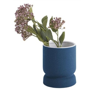 Present Time Cast Rounded Small Vase - dark blue - Höhe 17 cm - Ø 14 cm