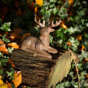 Ruhender Hirsch, aus Gusseisen, Skulptur für Sims und Regal,  Figur als Geschenk
