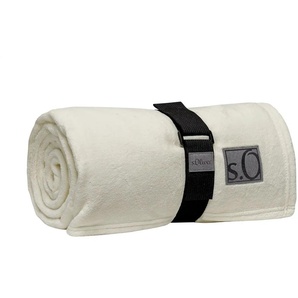 S.Oliver Kuscheldecke  Kuschelsoft ¦ weiß ¦ Synthetik ¦ Maße (cm): B: 150