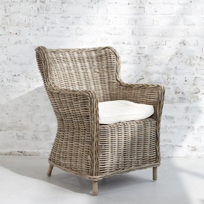 Sessel aus Rattan