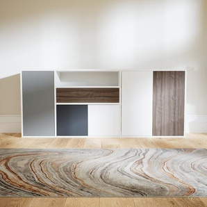Sideboard Weiß - Sideboard: Schubladen in Nussbaum & Türen in Weiß - Hochwertige Materialien - 190 x 79 x 34 cm, konfigurierbar