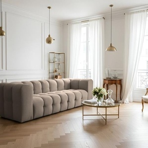 Sofa Designersofa SOLVIE 4-Sitzer in Stoff Tiffani Taupe