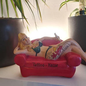 Spardose Tattookasse Tätowiererin auf Sofa 18 cm Tattoo Girl tätowieren Poly bunt Sparschwein