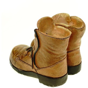 Spardose Wanderstiefel 16 cm Polyresin Sparschwein wandern Stiefel Urlaub Berg