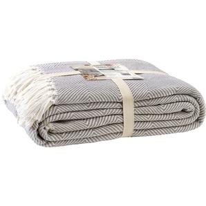 Tagesdecke PRIMERA Fransen Tagesdecken Gr. B/L: 220 cm x 250 cm, grau (taupe, weiß) Tagesdecken mit stylischem Fransenrand und Fischgrat-Muster