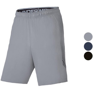 Under Armour Herren Funktionsshorts mit seitlichen Taschen