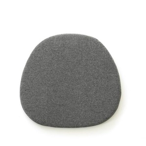 Vitra Sitzkissen für Eames Plastic Side Chair Soft Seat Typ B classic grey grau, 2x41.5x37 cm