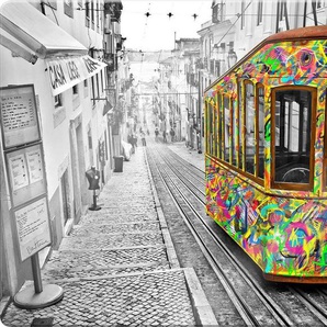 Wall-Art Glasbild Tram in Lissabon, Menschen, Maße (B/T/H): 100/0,4/70 cm