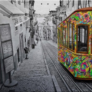 Wall-Art Metallbild Ben Heine Tram in Lissabon, Gebäude, mit Silbereffekt