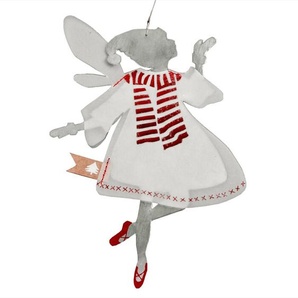 Weihnachtsanhänger Winterfee Good old friends Papier weiß, silberfarben, Designer Sarah Baumann, 15x11 cm