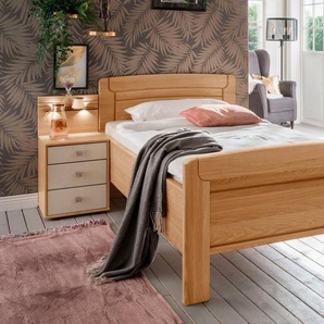 WIEMANN Holzbett Kiruna, schöner Landhausstil, Made in Germany, 4-fache Liegenhöhenverstellung, in vielen Breiten erhältlich
