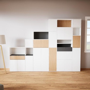 Wohnwand Weiß - Individuelle Designer-Regalwand: Schubladen in Weiß & Türen in Weiß - Hochwertige Materialien - 341 x 252 x 34 cm, Konfigurator